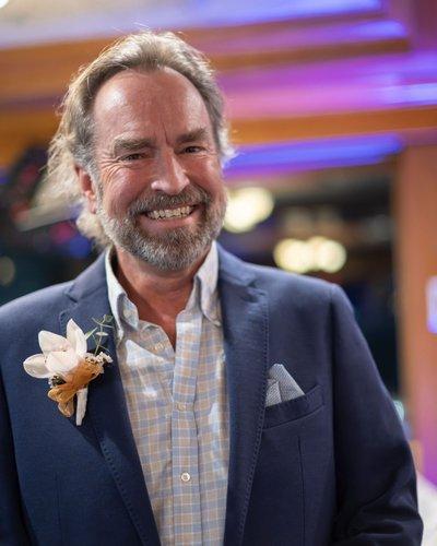 mobile - carousel-hero-element image-11