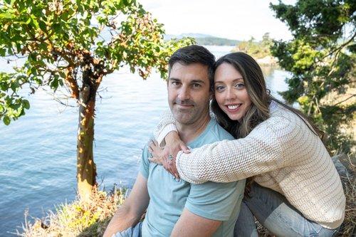 mobile - carousel-hero-element image-0